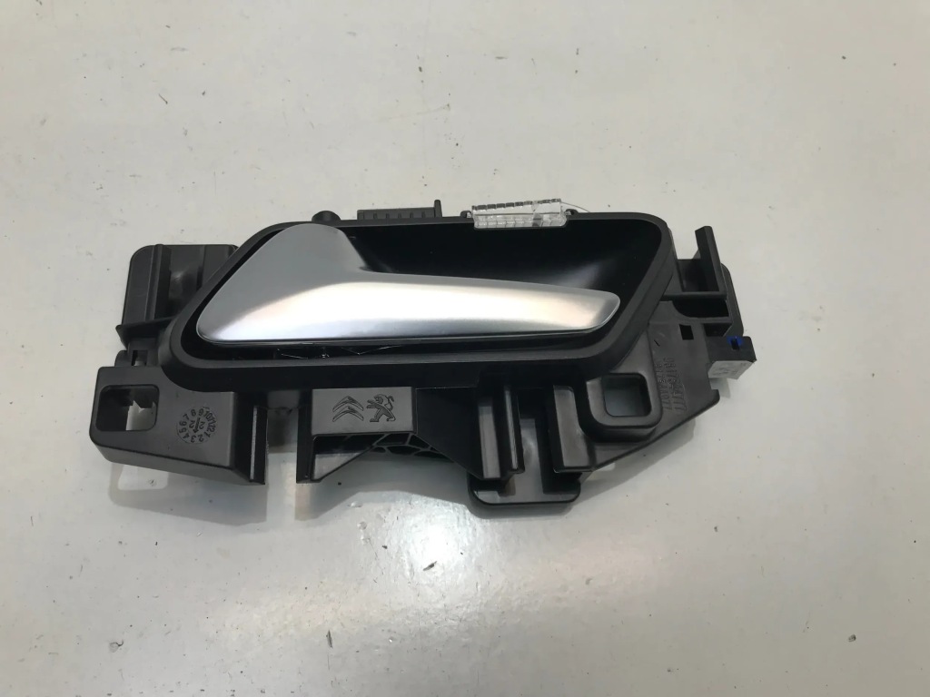 Купити Citroen c5x c5 x 2022 ручка внутрішня двері ліва led 9817544777