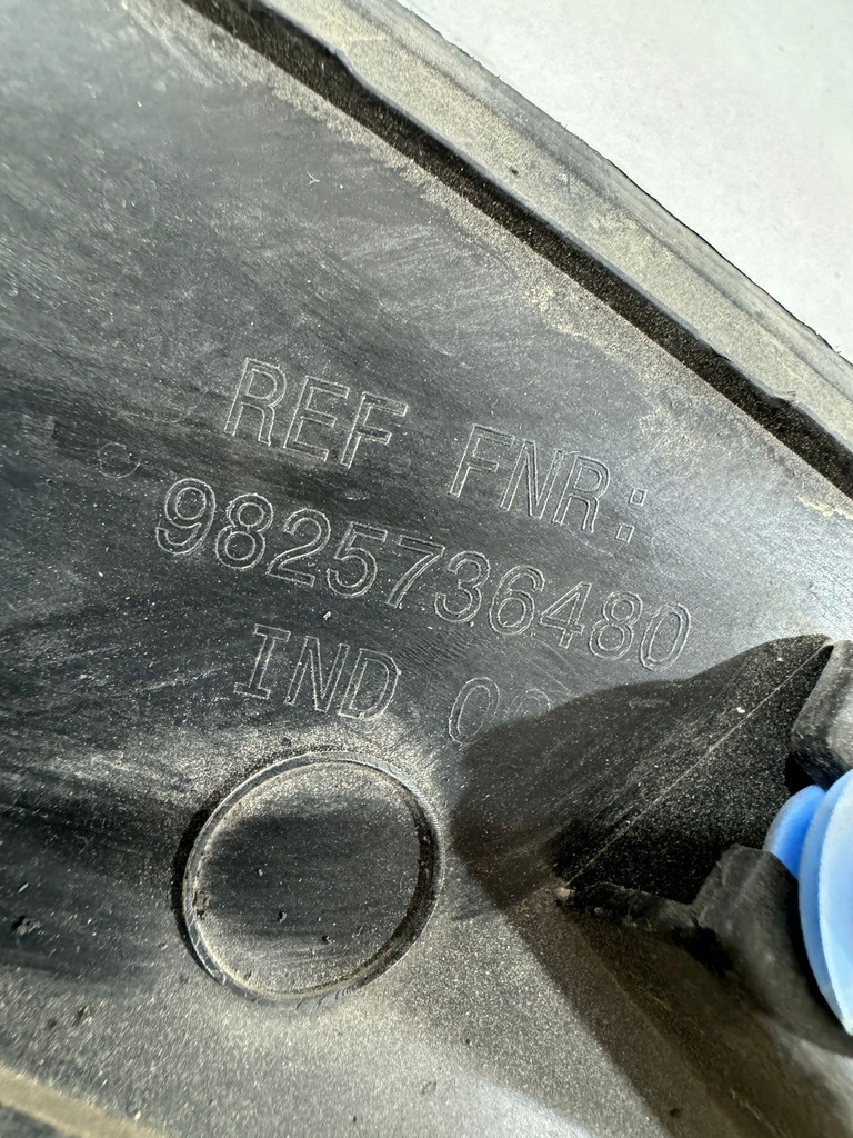 фото №15, Peugeot 2008 ii молдинг крила права перед 9825736680