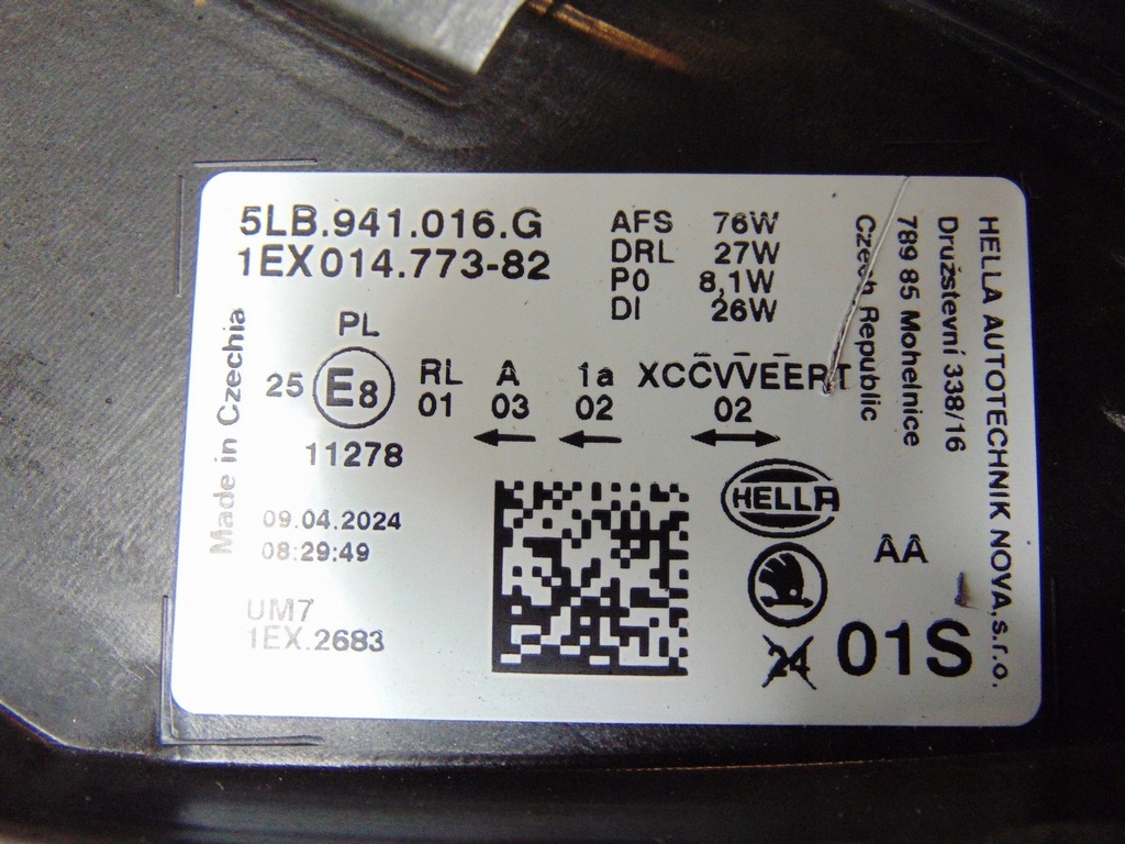 фото №16, Лампа правая перед skoda enyaq 5lb941016g europa