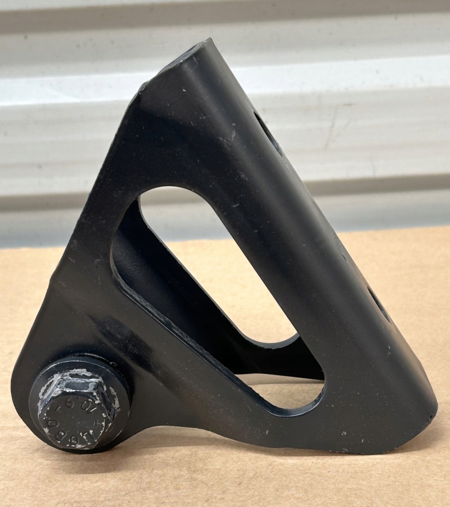 фото №1, Кронштейн кронштейн підвіска кабіни iveco s-way новий