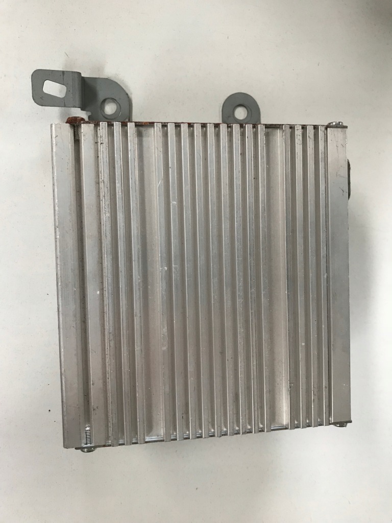 фото №1, Усилитель honda accord viii m2c498148