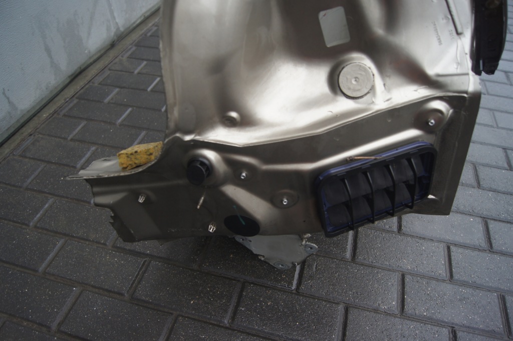 фото №4, Крыло четверть правый задняя citroen ds3 10-19