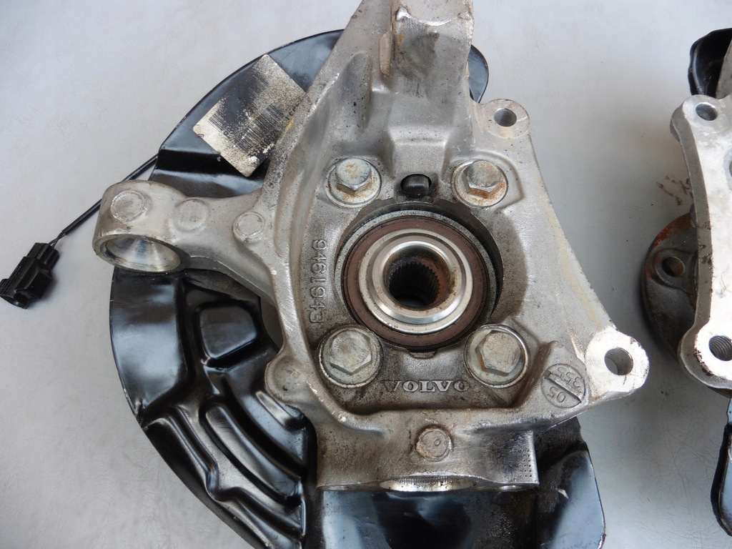 фото №7, Поворотний кулак ступиця правий перед volvo s60 i v70 ii 2,4 d5 9461944