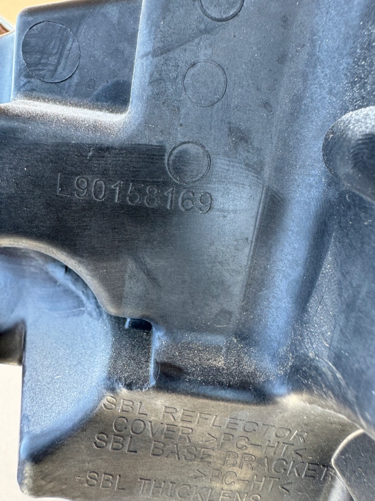 Фара ford kuga mk3 ксенон full led правый  перед Доставка