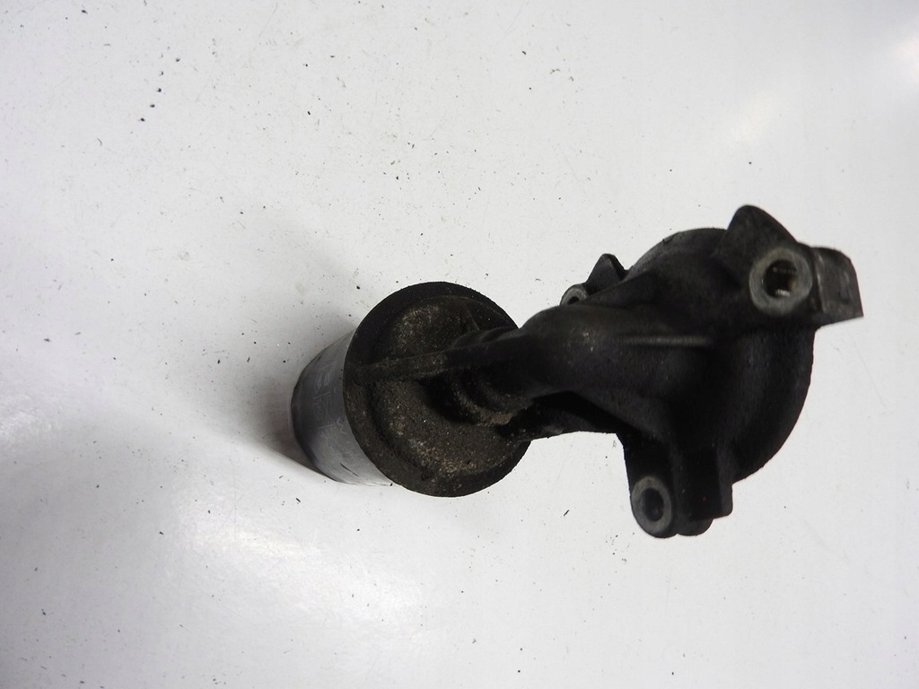 фото №10, Suzuki sx4 06-12 1.9 кронштейн подушка коробки двигуна