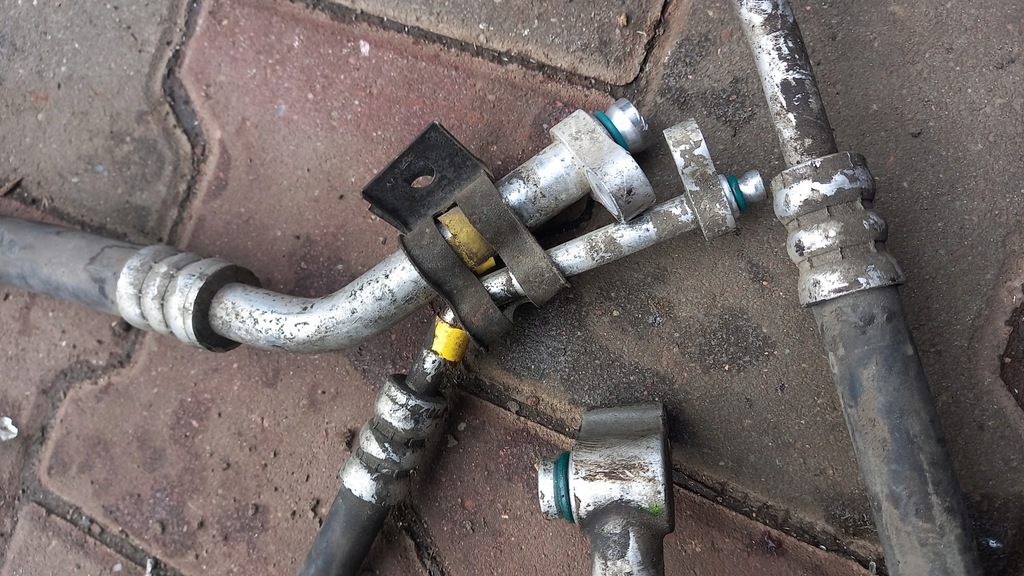 фото №5, Шланг кондиционера kia carnival 02r