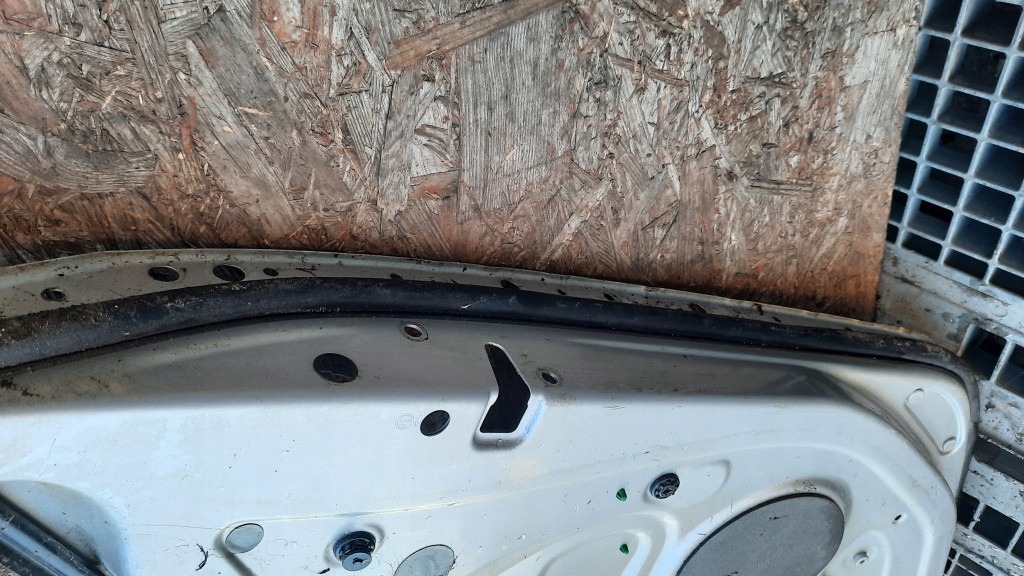 фото №12, Рама рамка дверь правый задняя volkswagen golf v 07r