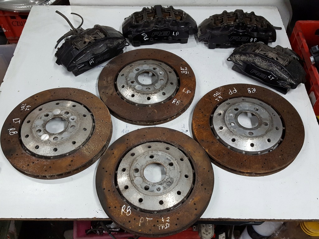 фото №1, Audi r8 420 06r- тормоза тормозные диски суппорты