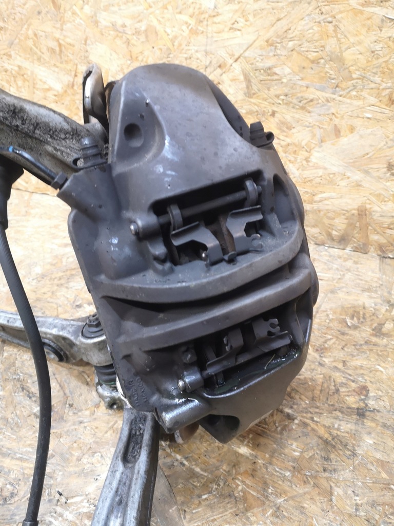 фото №14, Audi q5 80a поворотный кулак правый перед рычаги комплект