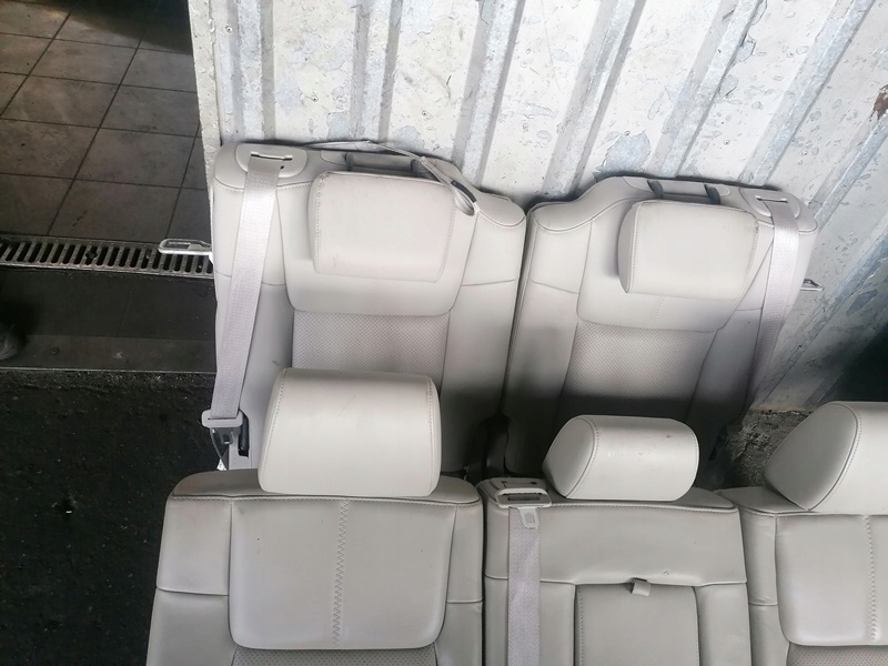 фото №4, Jeep commander 07r сиденья заднее сиденье кожа