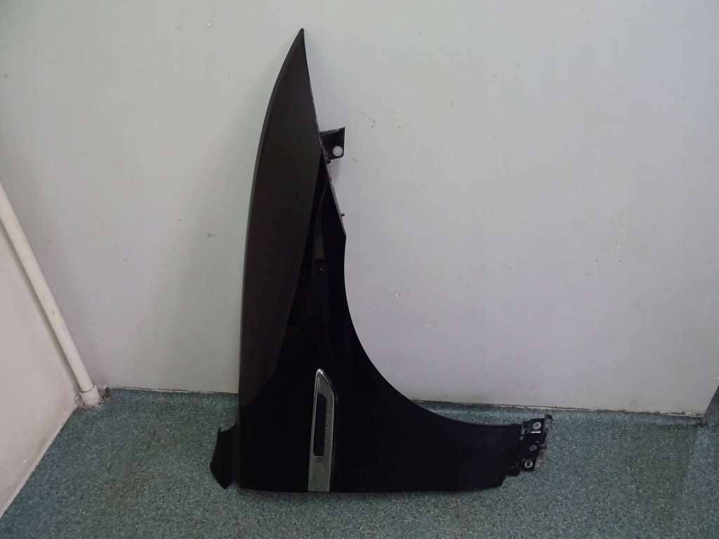 фото №1, Jaguar f-pace x761 крыло передний правый