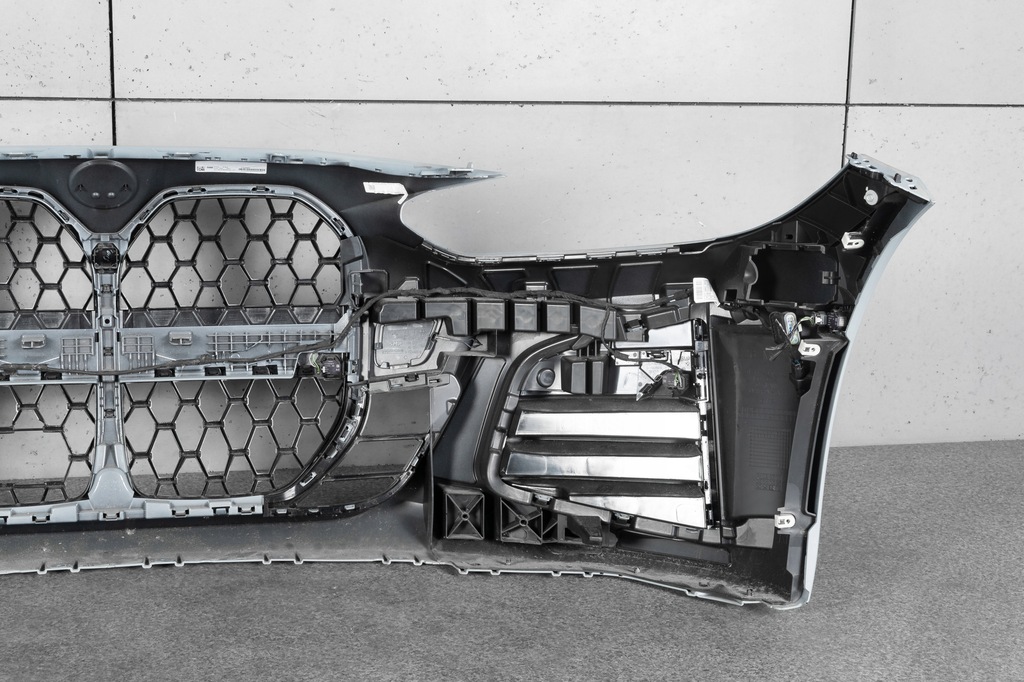 фото №12, Bmw 4 g26 gc капот крила крила бампер m-pakiet c4p brooklyn grau 12km