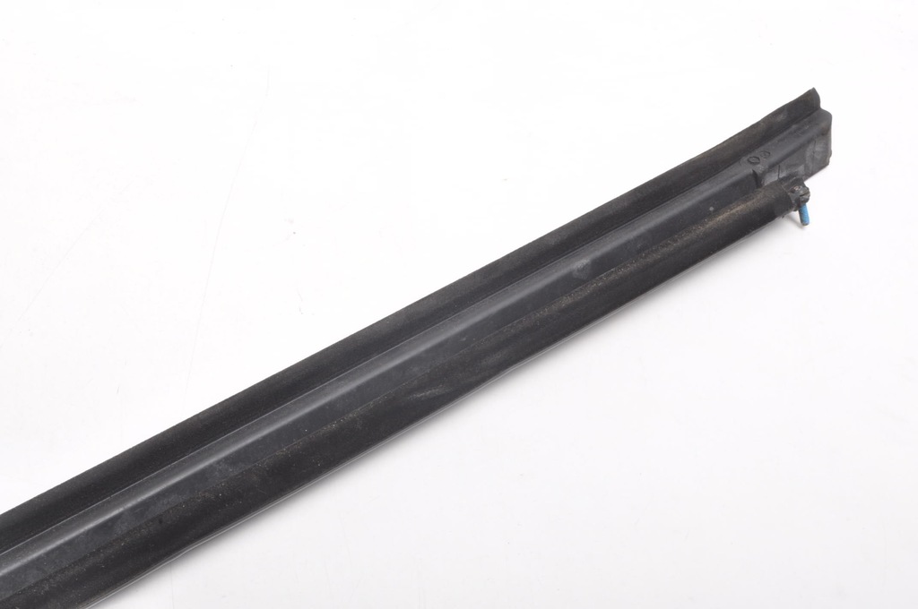 фото №7, Ferrari california 4.3 прокладка дверь правая 069846800