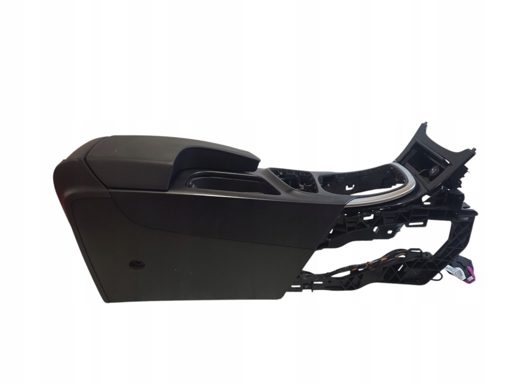 фото №1, Консоль приборная панель opel insignia a estate g09 13326564 2.0l дизель 118kw