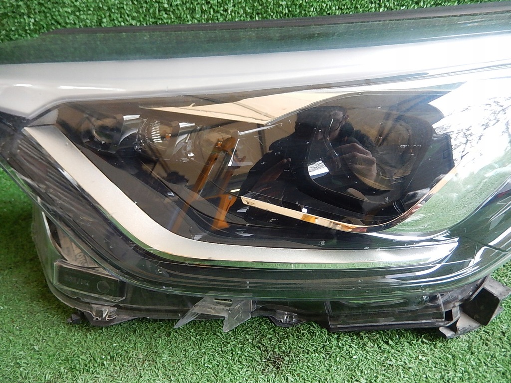 фото №4, Лампа левый перед toyota chr c-hr full led lift