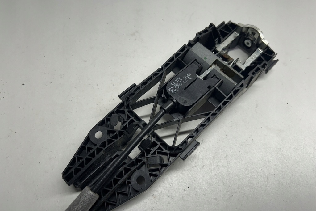 фото №11, Рамка ручка передних левых дверь seat leon 5f1 5n0837885h 1.5l