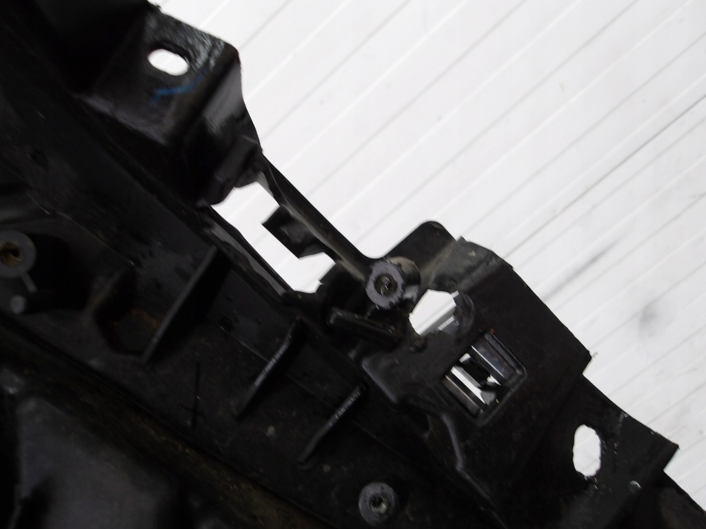 фото №11, Mazda 3 bm 13- решітка радіатора решітка радіатора передня bje1-50712 оригінальний номер