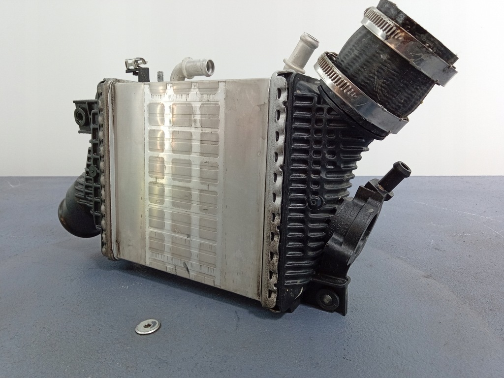 фото №5, Audi q7 ii q8 4m 3.0 tdi интеркулер 059145803p