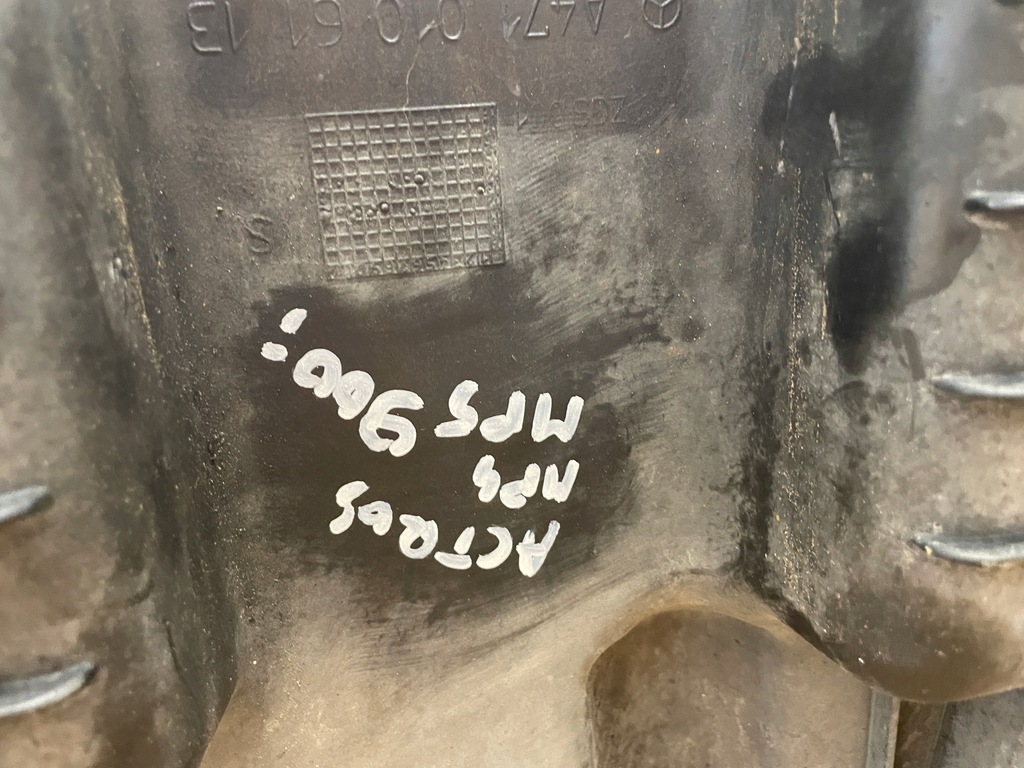 фото №8, Mercedes actros mp4 mp5 піддон масляна a4710106113 оригінал cała