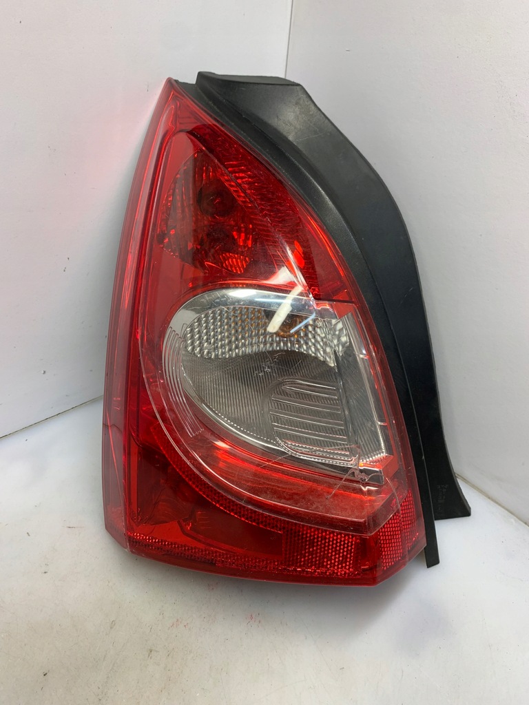 фото №1, Лампа левая задняя 181093 renault twingo