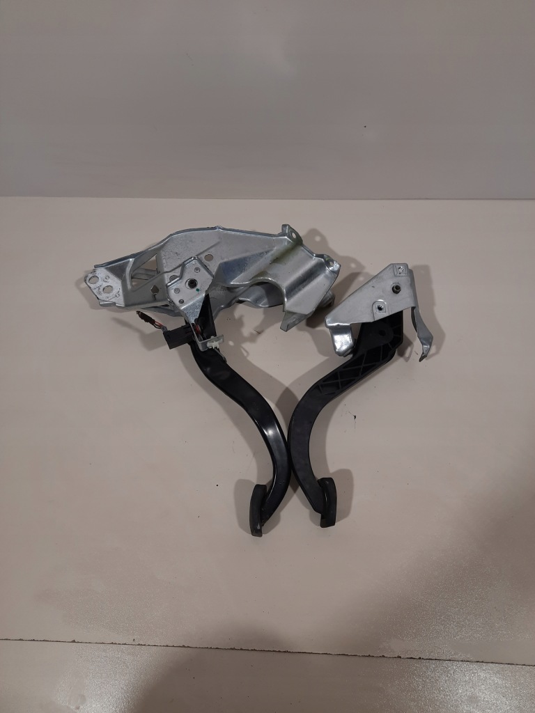 фото №4, Педаль зчеплення i гальма opel astra h