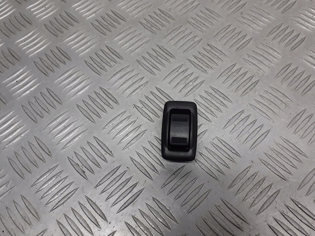 фото №1, Кнопка переключатель стекло mazda 323 f bj