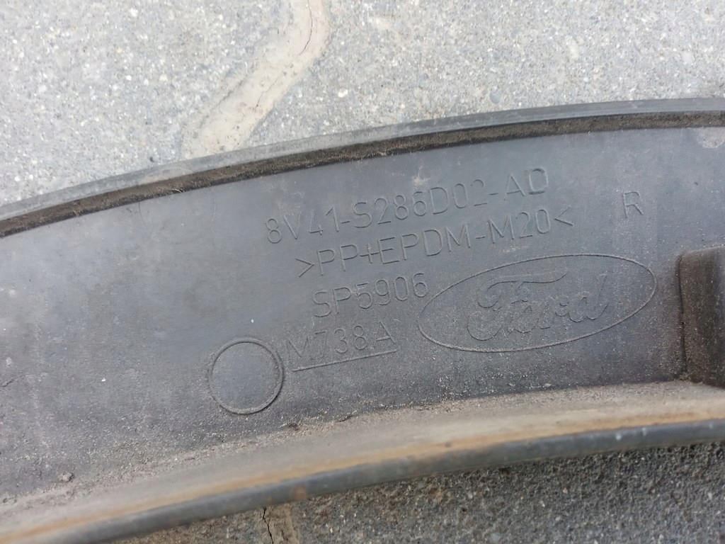 фото №7, Ford kuga mk1 08-12r.- молдинг крыла правый задняя