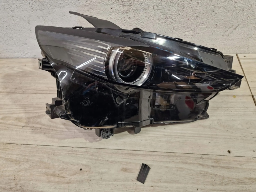 Купить Фара full led комплект . mazda cx-30 cx30 dgj1-51030