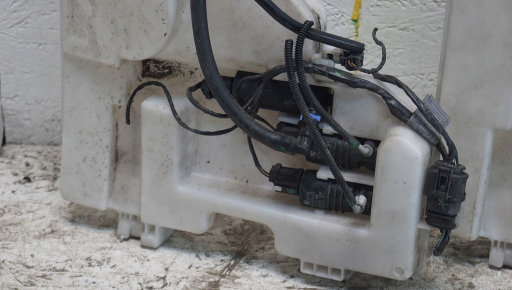 фото №11, Бачок омивача bmw x5 e70 7161476