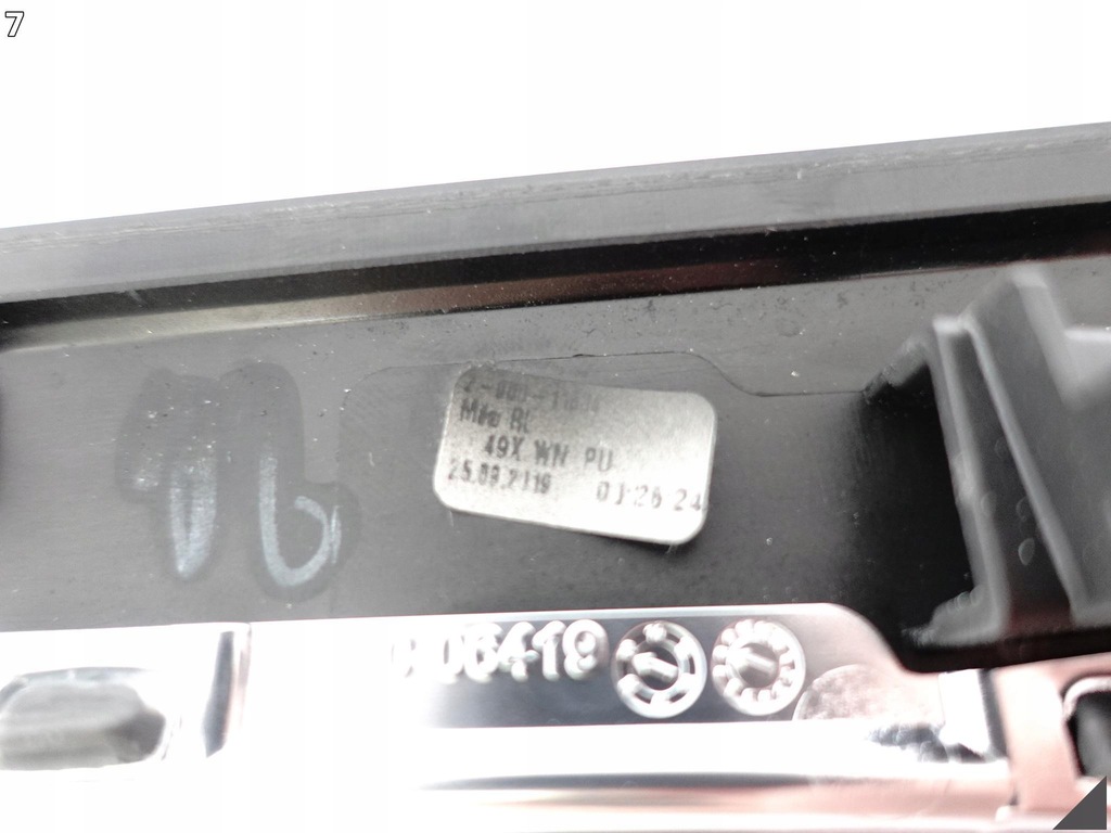 фото №8, Audi a5 s5 f5 8w6 a4 s4 8w0 b9 15- молдинг dekor консоли центральной le2 uk