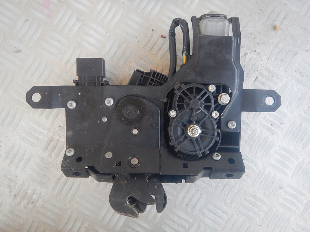 фото №1, Vw phaeton замок кришки доводчик задня задній 3d5827505 оригінал