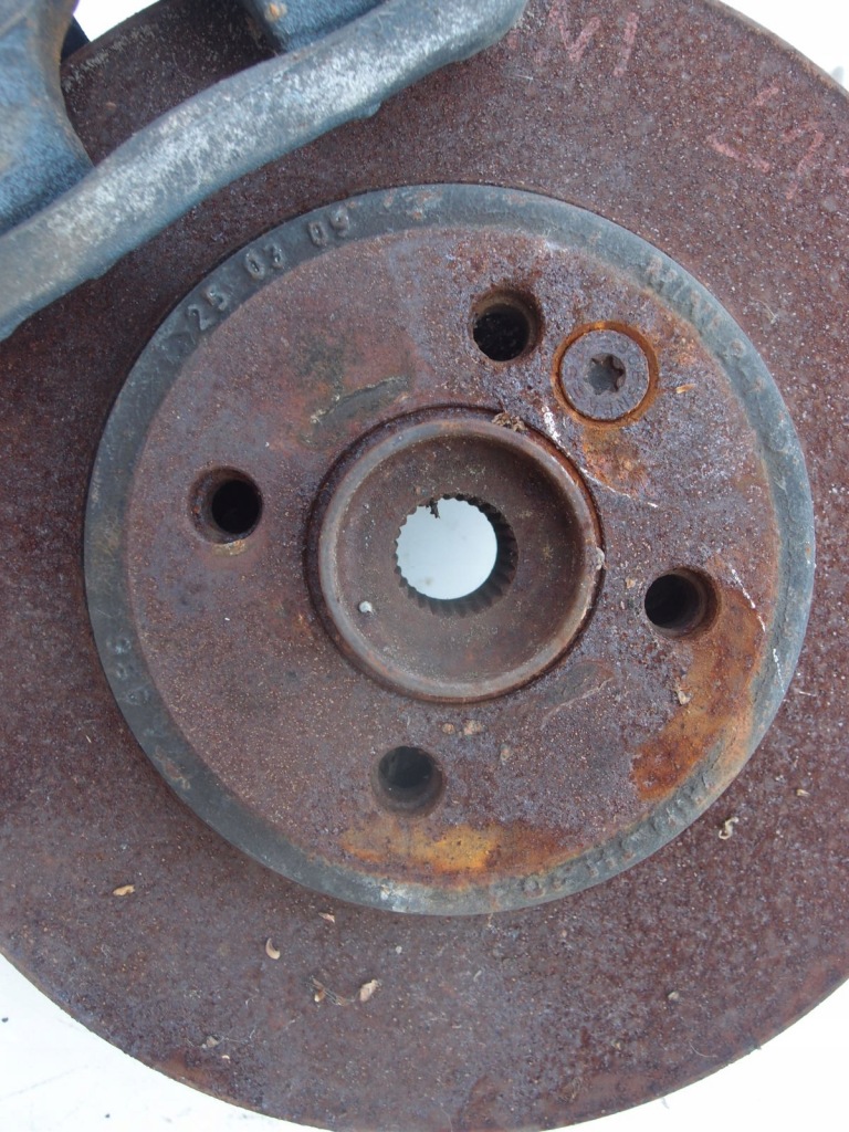 Поворотний кулак ступиця лівий перед mini cooper r56 Ціна