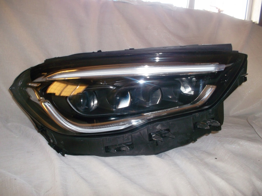 фото №1, Mercedes gla 247 w247 a2479064205 лампа multibeam