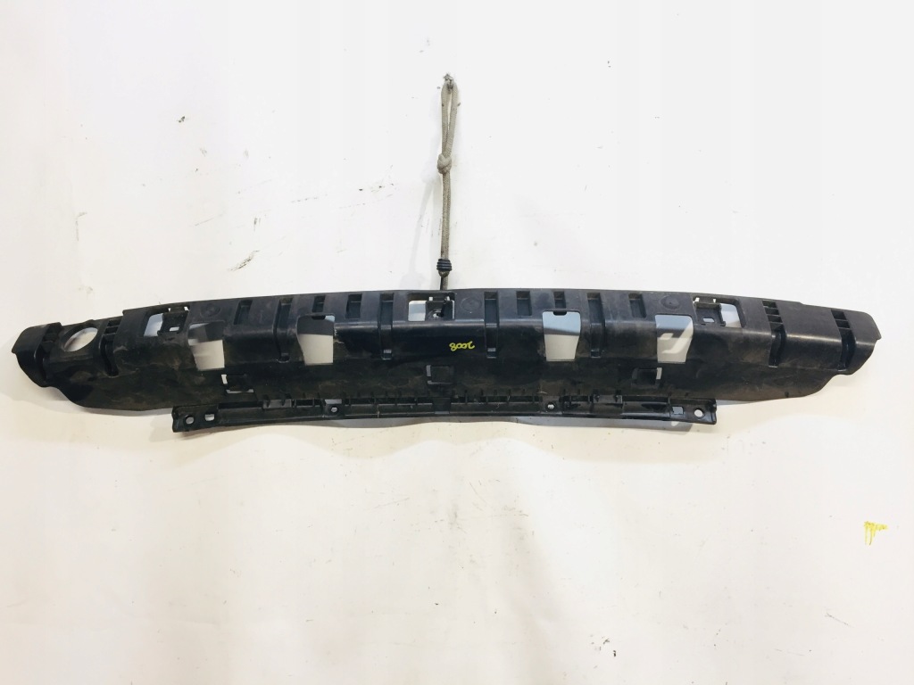 фото №1, Направляющая бампера задняя средний peugeot 2008