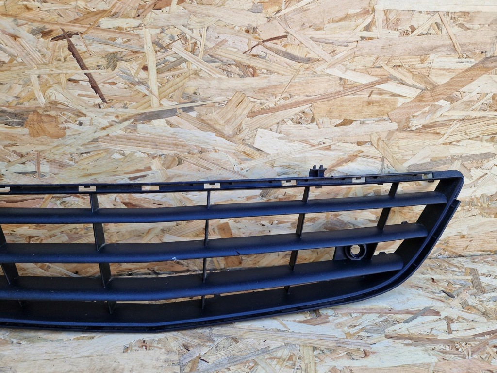 фото №3, Решітка бампера перед opel corsa d