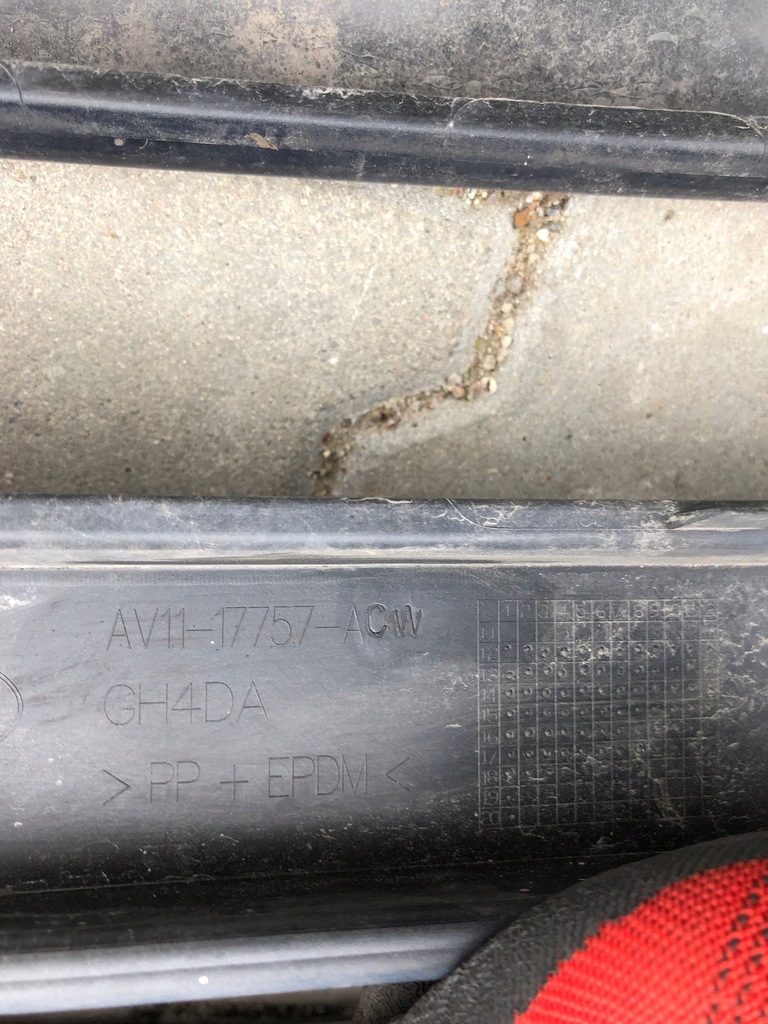 фото №8, Бампер перед передний ford b-max bmax