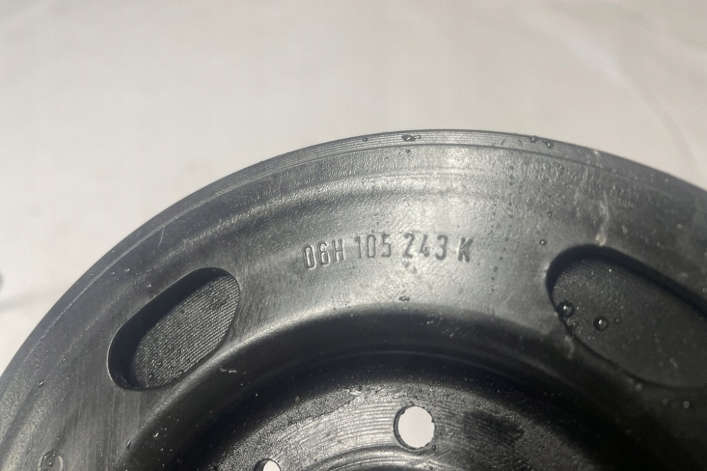 Шків колінчастого вала колінчастого audi a3 limousine 8vs, 8vm 06h105243k 2.0l Ціна