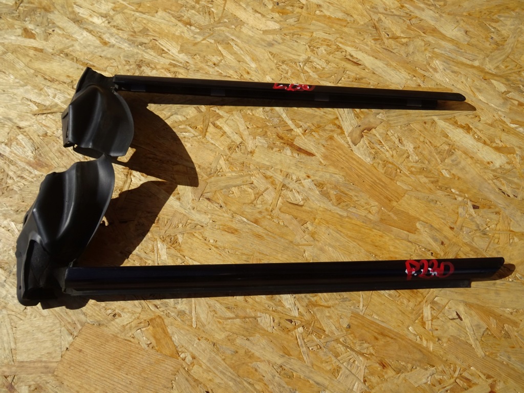 Купити Mercedes sl 230 молдинг скло 2306700138