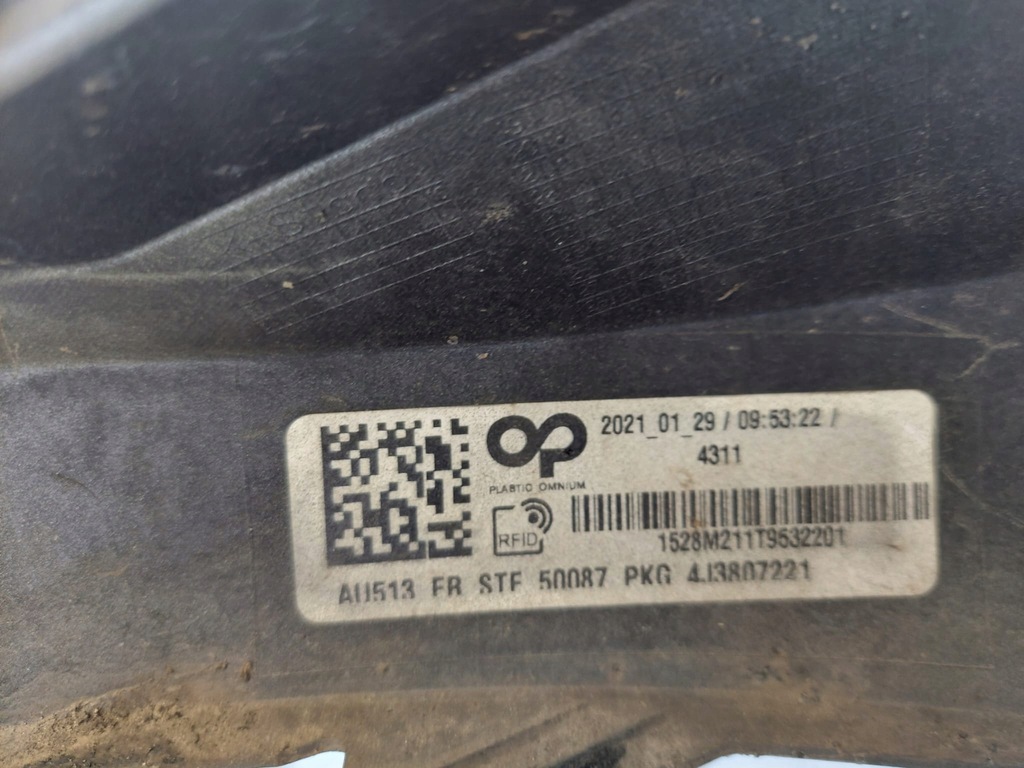 фото №6, Audi e-tron gt бампер перед 4j3807221 оригінал