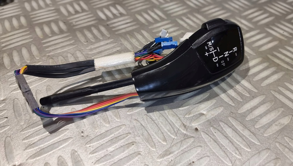 фото №14, Bmw 5 e60 e61 lift e63 e64 lci домкрат переключения передач ручка выборщик чёрный