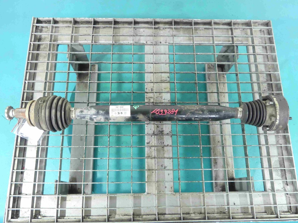 фото №1, Приводной вал правая длинная roomster skoda fabia ii 1.6 16v