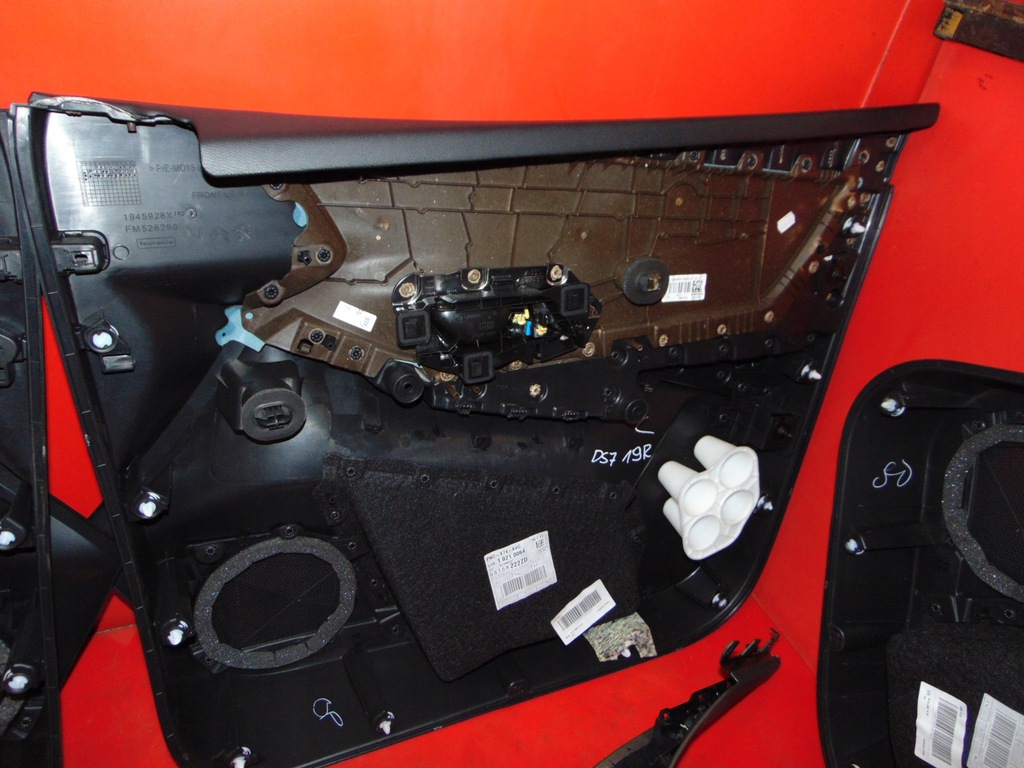 фото №10, Citroen ds7 dekor панели консоль обивка обшивка обивка дверь kpl