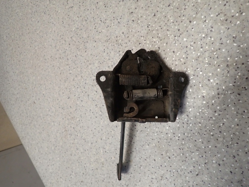 фото №4, Kia sorento 02-07 2.5d замок капот