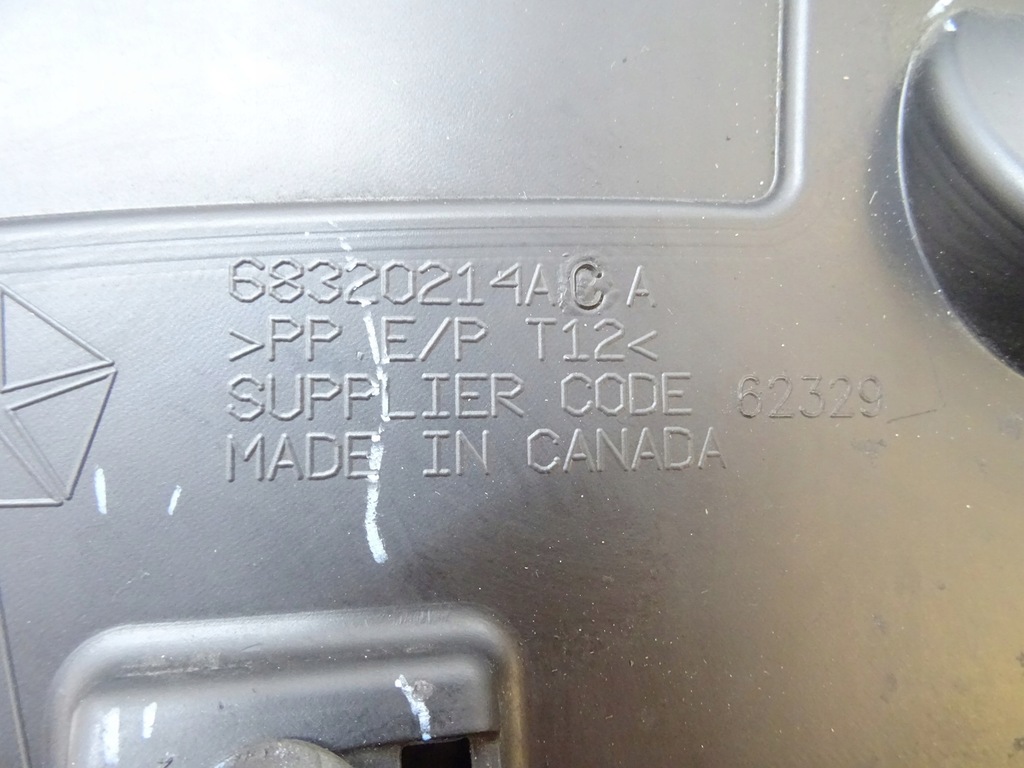 фото №11, 2015-2023 challenger srt widebody молдинг розширювач крила накладка задня