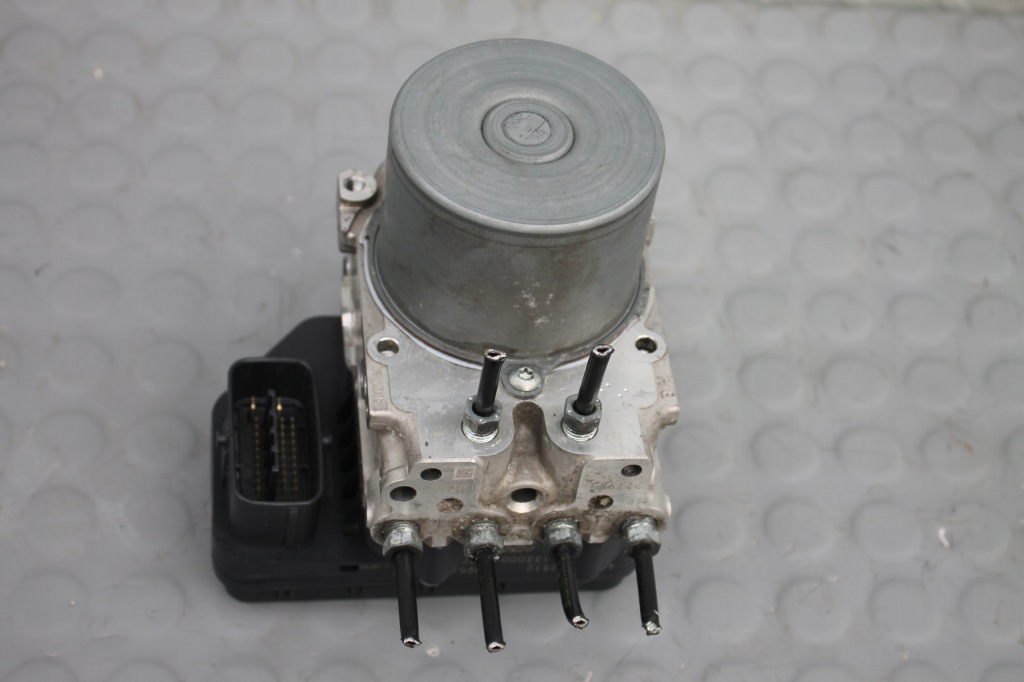 фото №1, Насос abs тормозная блок управления toyota rav4 iv 12-18