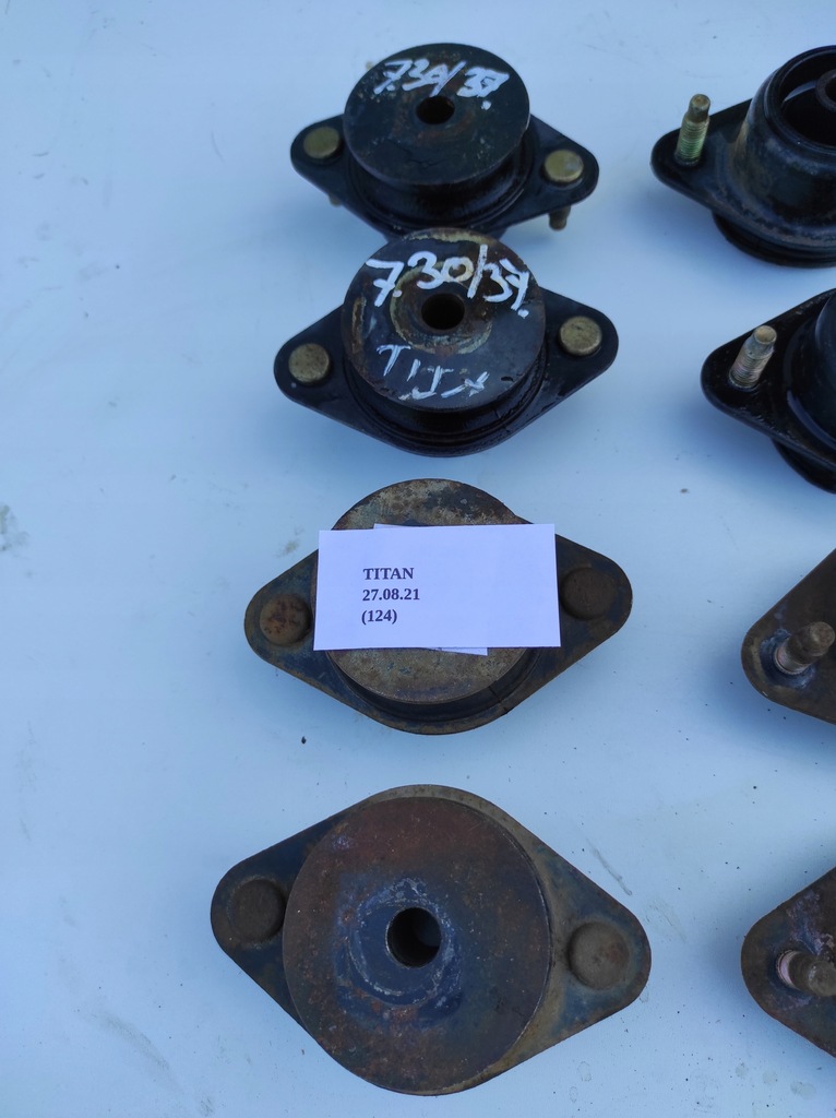 фото №5, Подушка рами кузов кронштейн nissan titan i