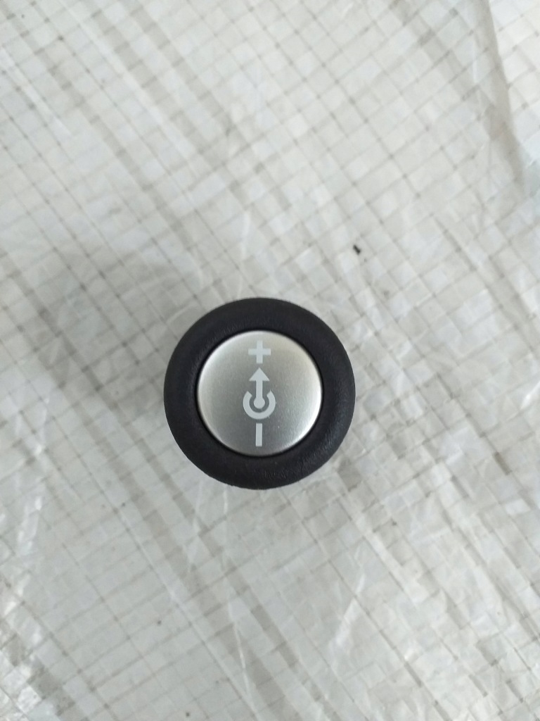 фото №1, Land rover защита прикуривателя 9h5215761ab