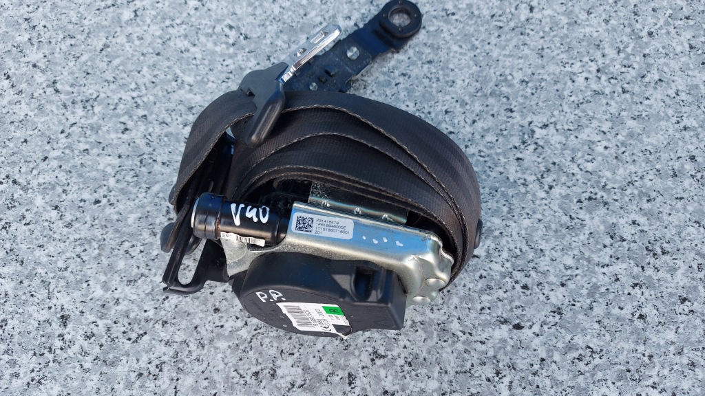 Купить Volvo v40 2 ремень безопасности натяжитель правый  перед 31418479