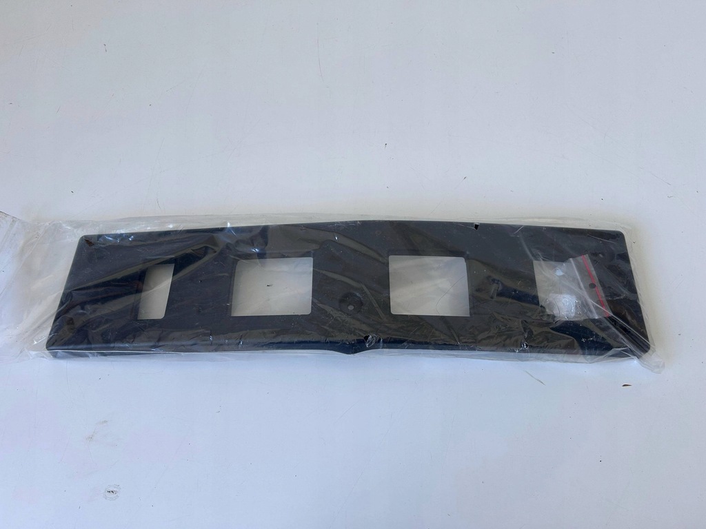 фото №1, Kia sportage v рамка кронштейн номерного знака регистрационный 86910-r2000 оригинал