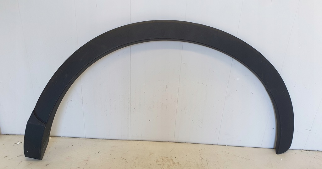 фото №1, Audi q3 11-молдинг крыла левый задняя оригинал